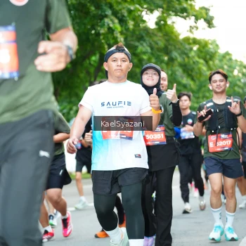 Runner Photo 3581305