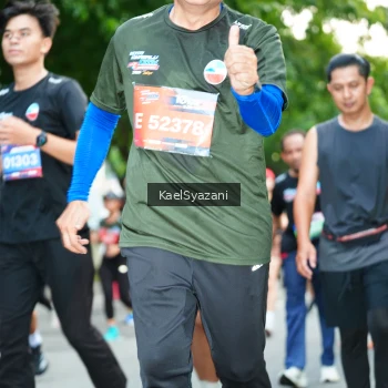 Runner Photo 3581359
