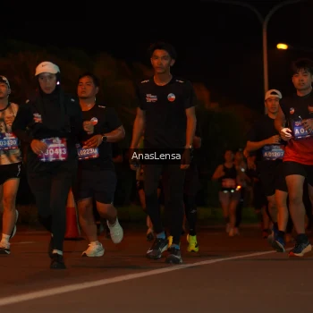 Runner Photo 3581393