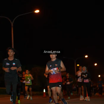 Runner Photo 3581467