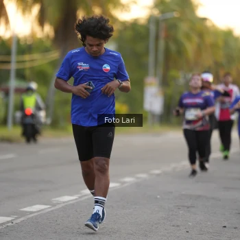 Runner Photo 3581562