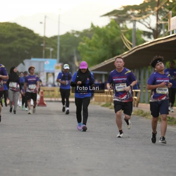 Runner Photo 3581581