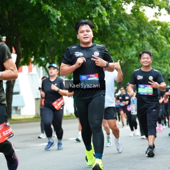 Runner Photo 3581594
