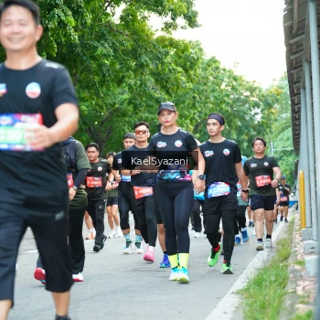 Runner Photo 3581599