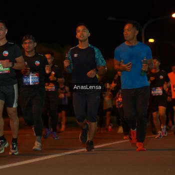 Runner Photo 3581655