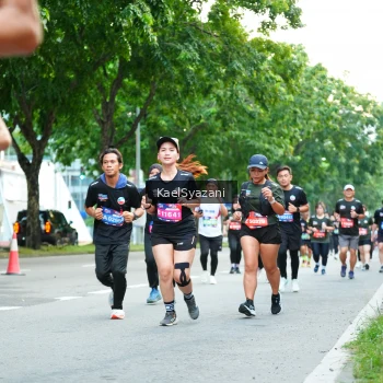 Runner Photo 3581711