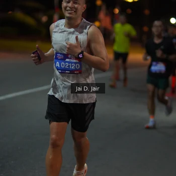 Runner Photo 3581719