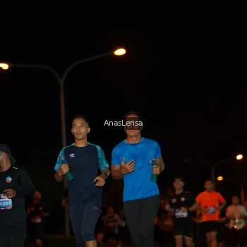 Runner Photo 3581736