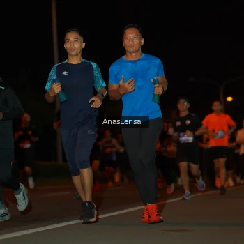 Runner Photo 3581739