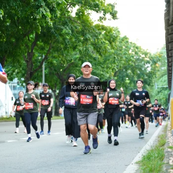 Runner Photo 3581753