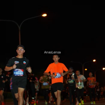 Runner Photo 3581793