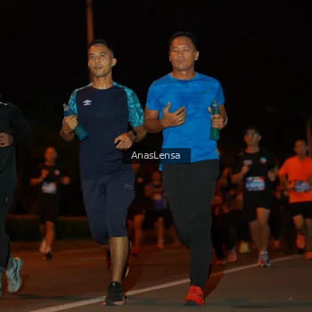 Runner Photo 3581869