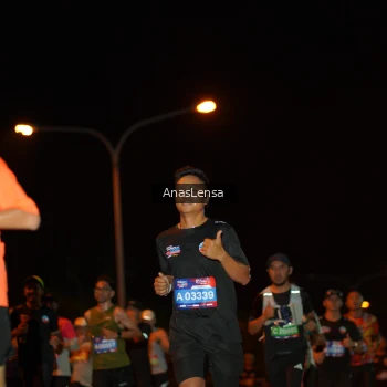 Runner Photo 3581875