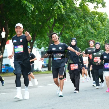 Runner Photo 3581888
