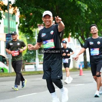 Runner Photo 3581945