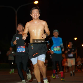 Runner Photo 3582152