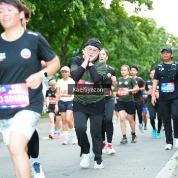 Runner Photo 3582165