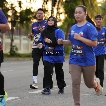 Runner Photo 3582314