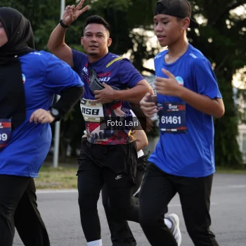 Runner Photo 3582356