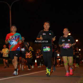 Runner Photo 3582359