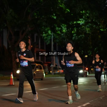 Runner Photo 3582397