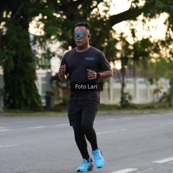 Runner Photo 3582406