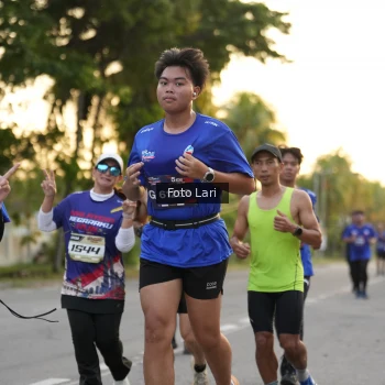 Runner Photo 3582453