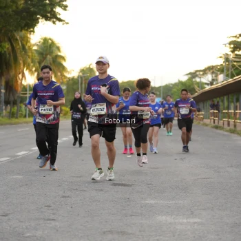 Runner Photo 3582565