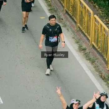 Runner Photo 3582568