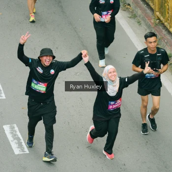 Runner Photo 3582594
