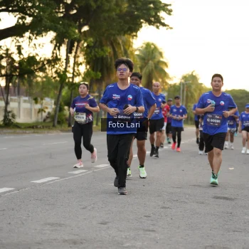Runner Photo 3582702