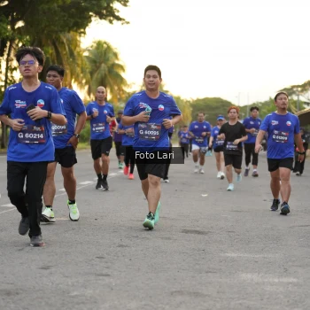 Runner Photo 3582711