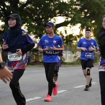 Runner Photo 3582825