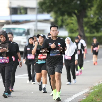 Runner Photo 3582910