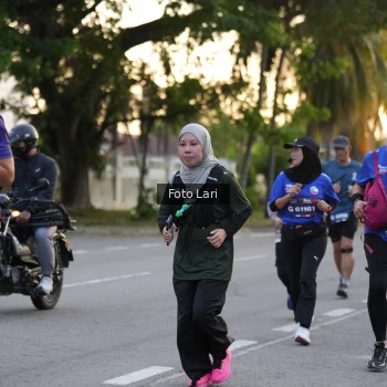 Runner Photo 3583085