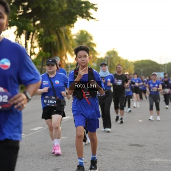 Runner Photo 3583151