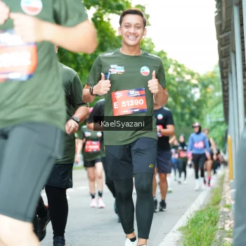 Runner Photo 3583154