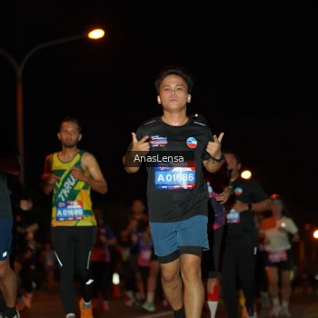 Runner Photo 3583157