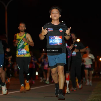 Runner Photo 3583175