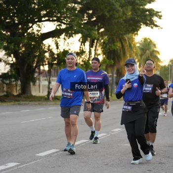 Runner Photo 3583199