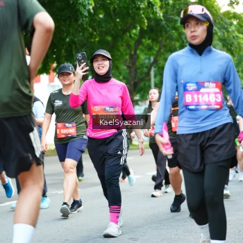 Runner Photo 3583213