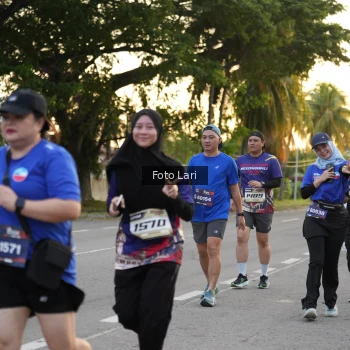 Runner Photo 3583219