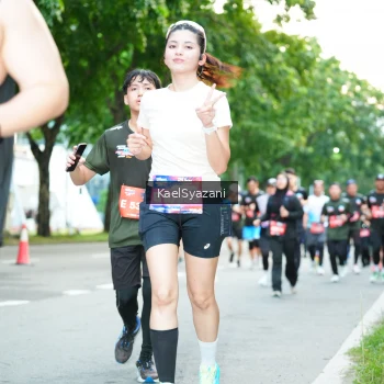 Runner Photo 3583244