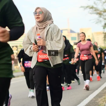 Runner Photo 3583311