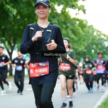 Runner Photo 3583323