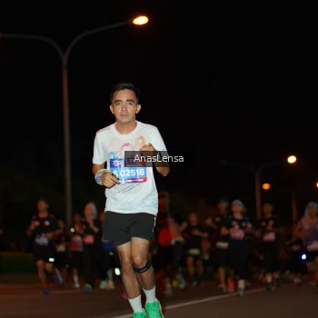 Runner Photo 3583330
