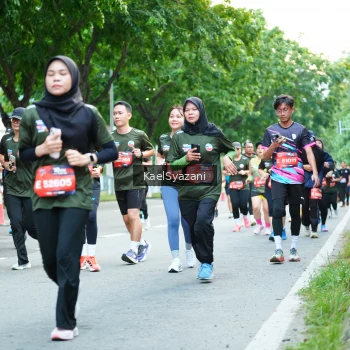 Runner Photo 3583357
