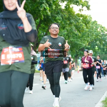 Runner Photo 3583402