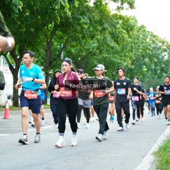 Runner Photo 3583420