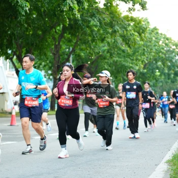 Runner Photo 3583423
